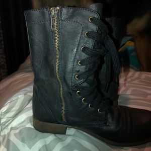 Black combat boots size 7